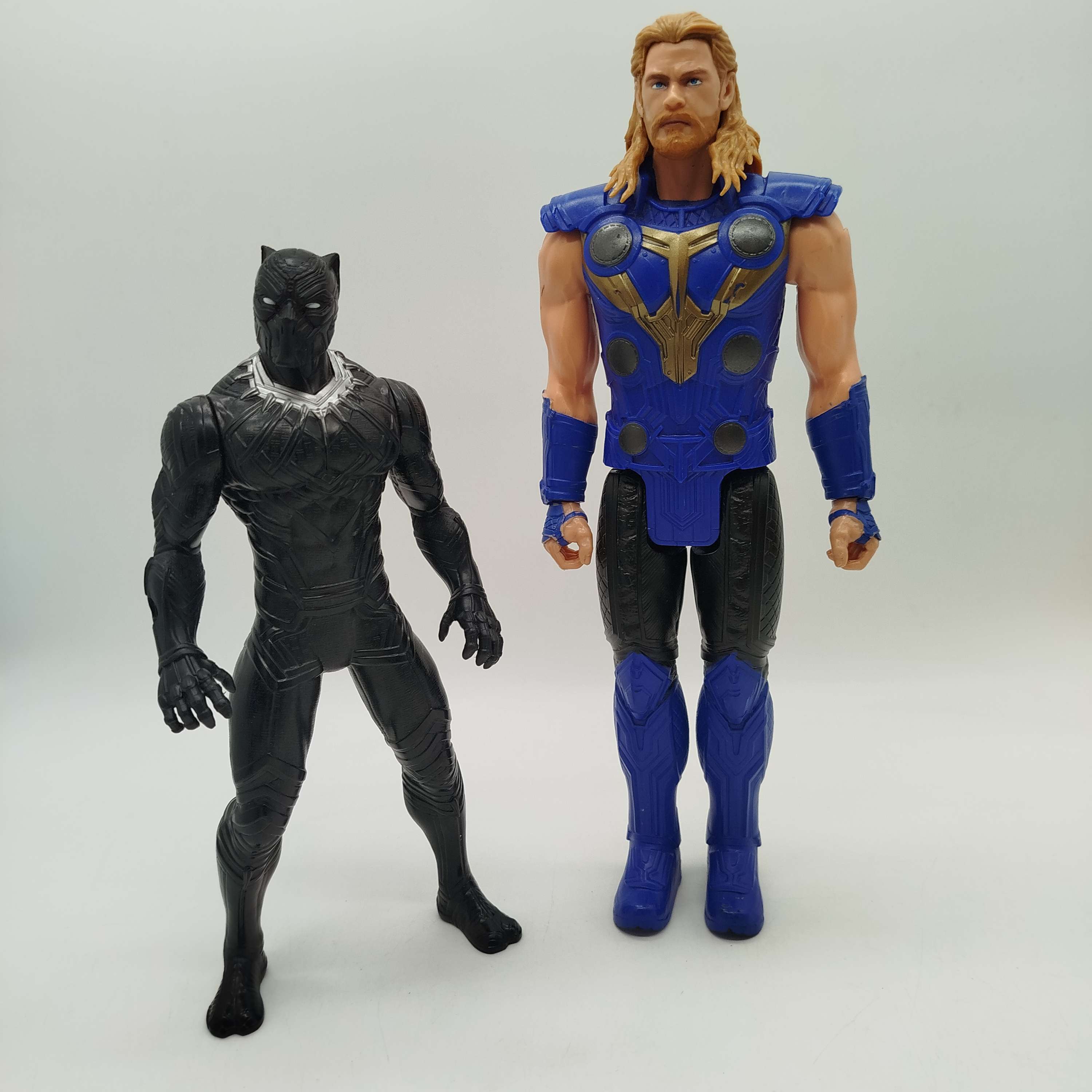 Hasbro Bundle Marvel Set von 2 Actionfiguren, ab 6 7 8 Jahre | ✅ geprüft 