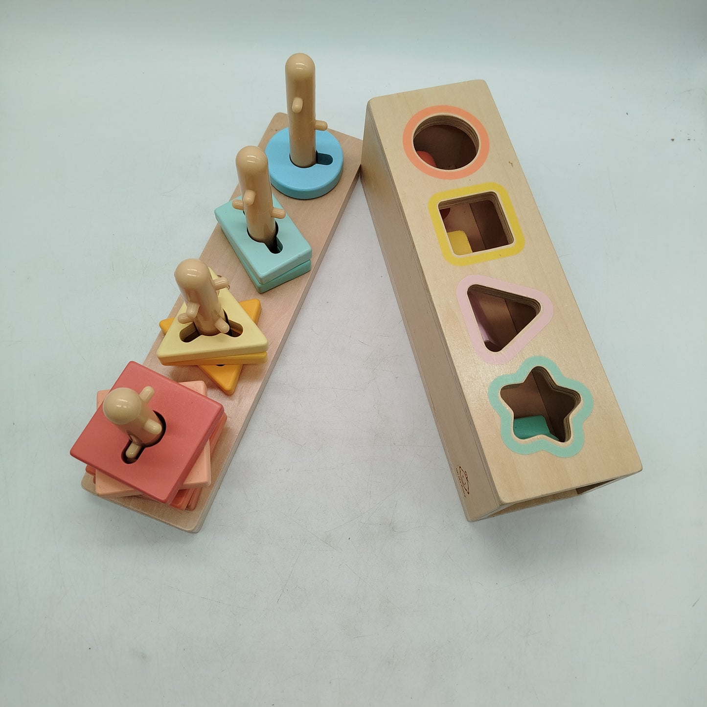 Bundle Holz Steckpuzzle & Sortierer