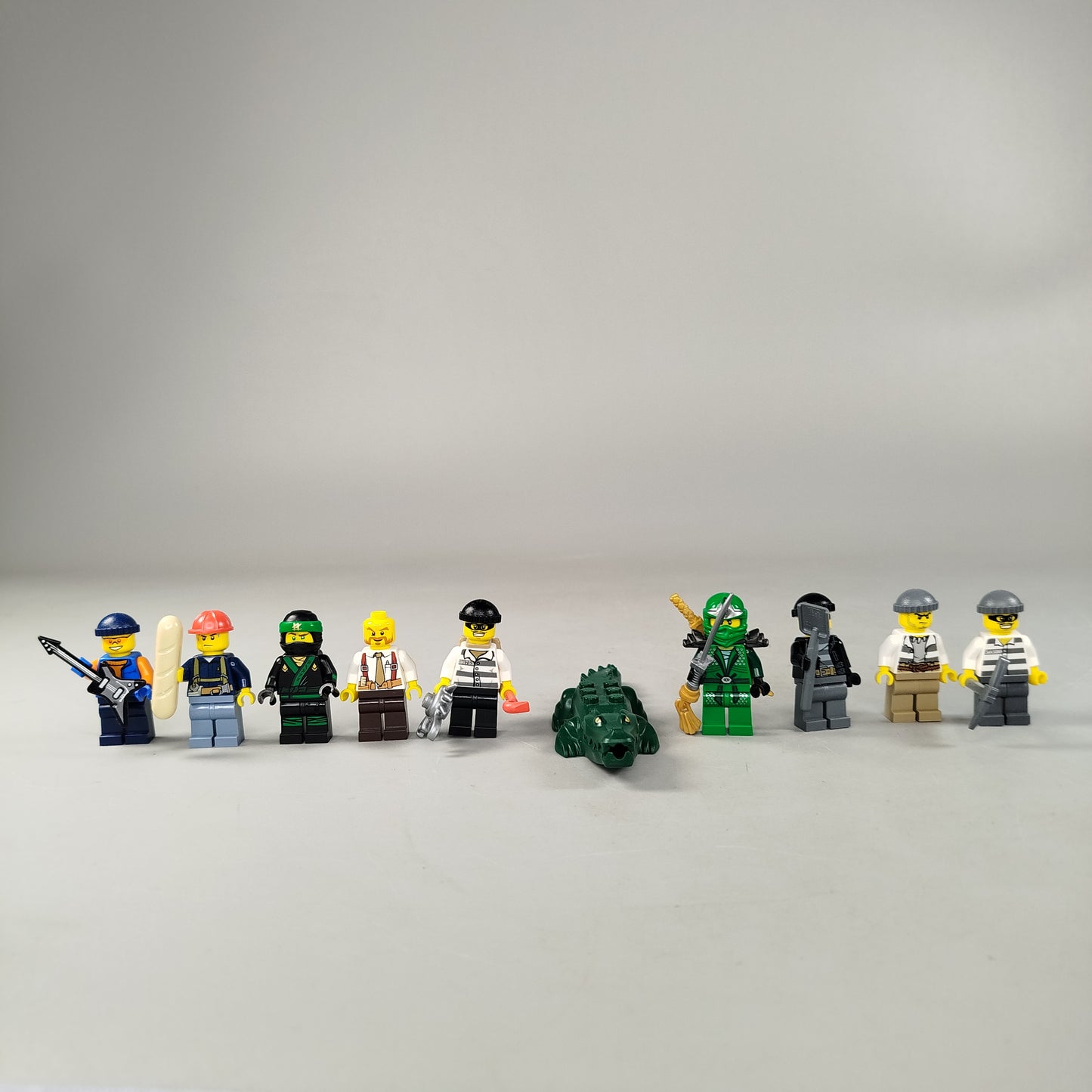 LEGO Bundle Minifiguren & Tierfigur Set von 10