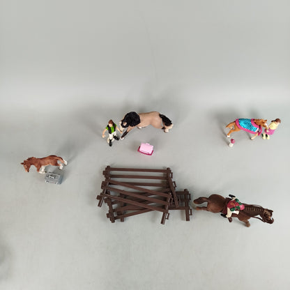 Schleich Bundle Pferdesets 82980 42288 42270 42361 Figuren & Zubehör