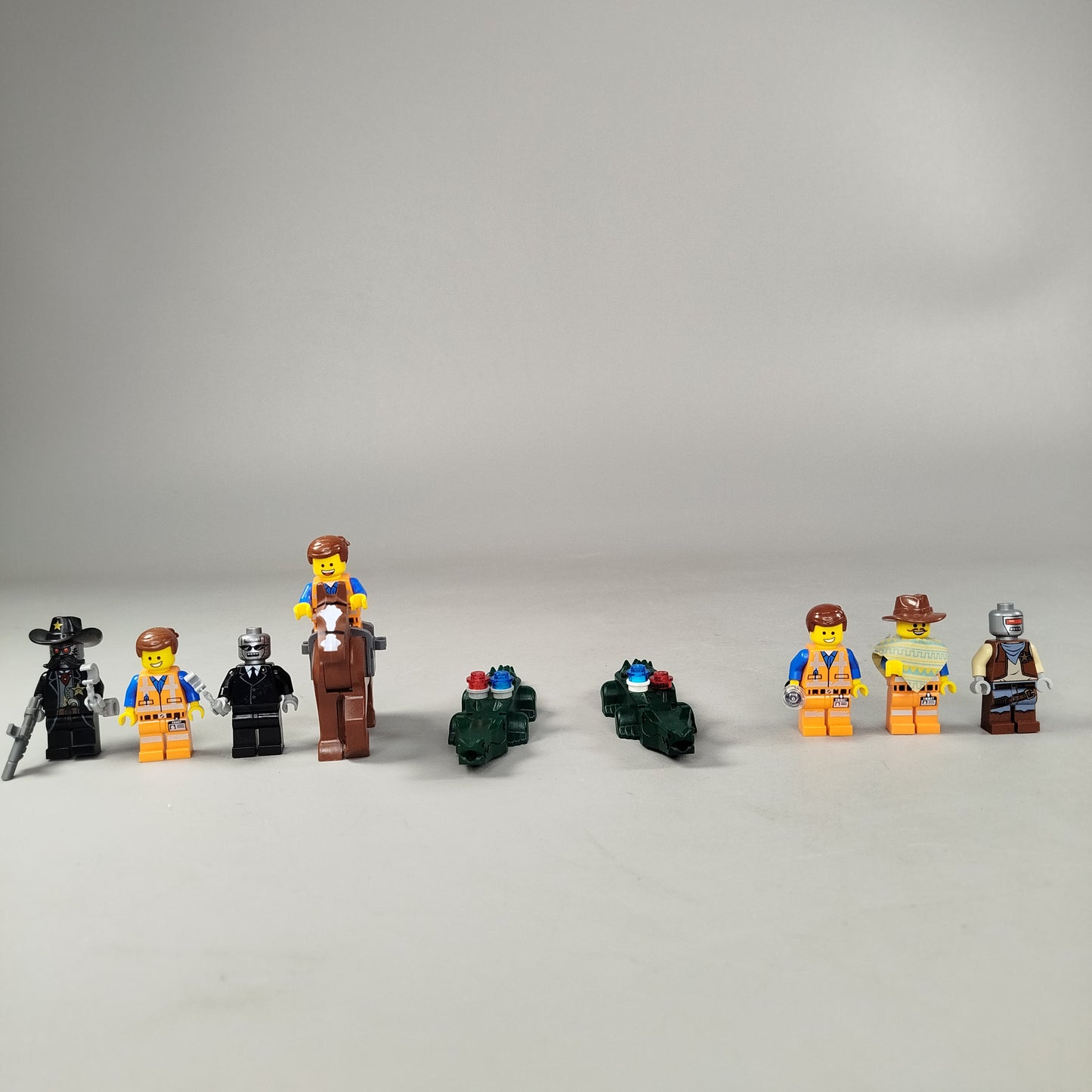 LEGO Bundle LEGO Movie Set von 10 Minifiguren & Tiere