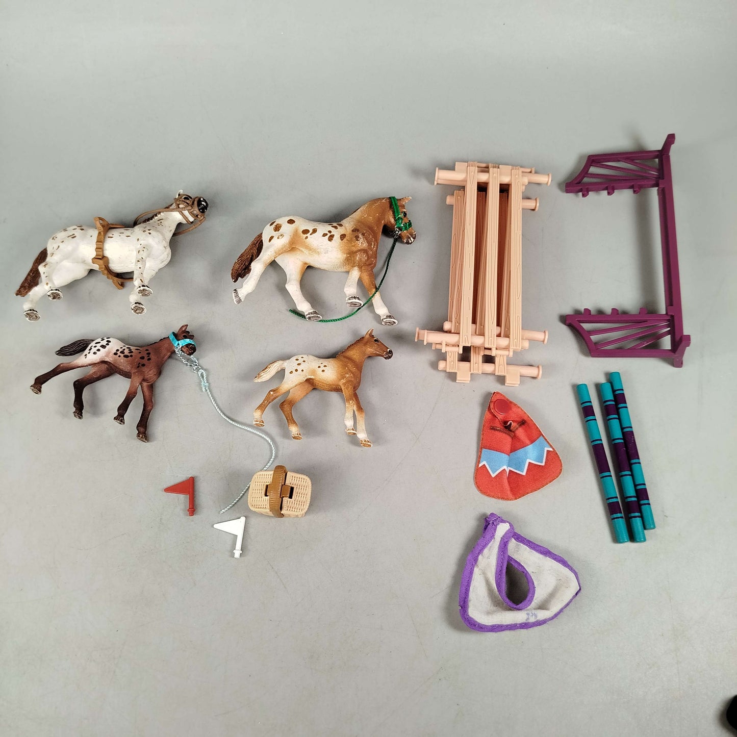 Schleich Tiere Bundle Horse Club Lisas Turnier Pferde & Zubehör