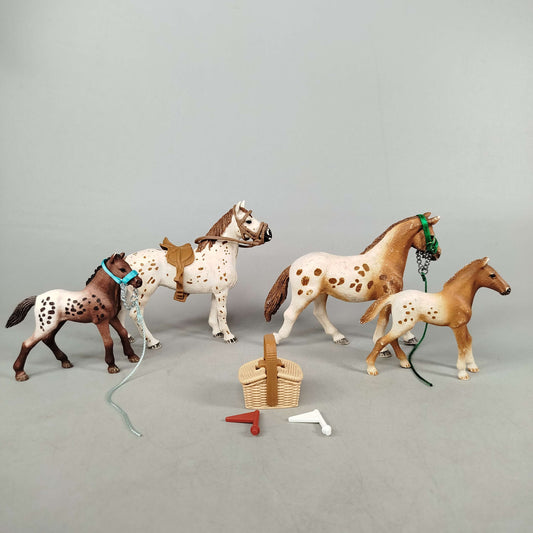 Schleich Tiere Bundle Horse Club Lisas Turnier Pferde & Zubehör