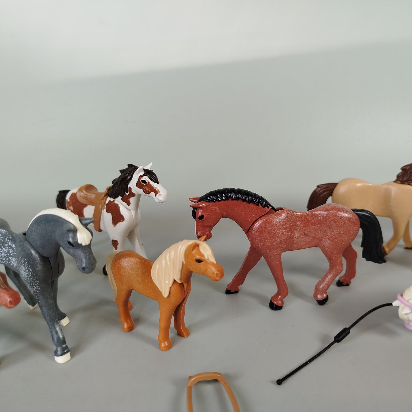 Playmobil Pferde Set von 10 Figuren – mit Fohlen & Zubehör