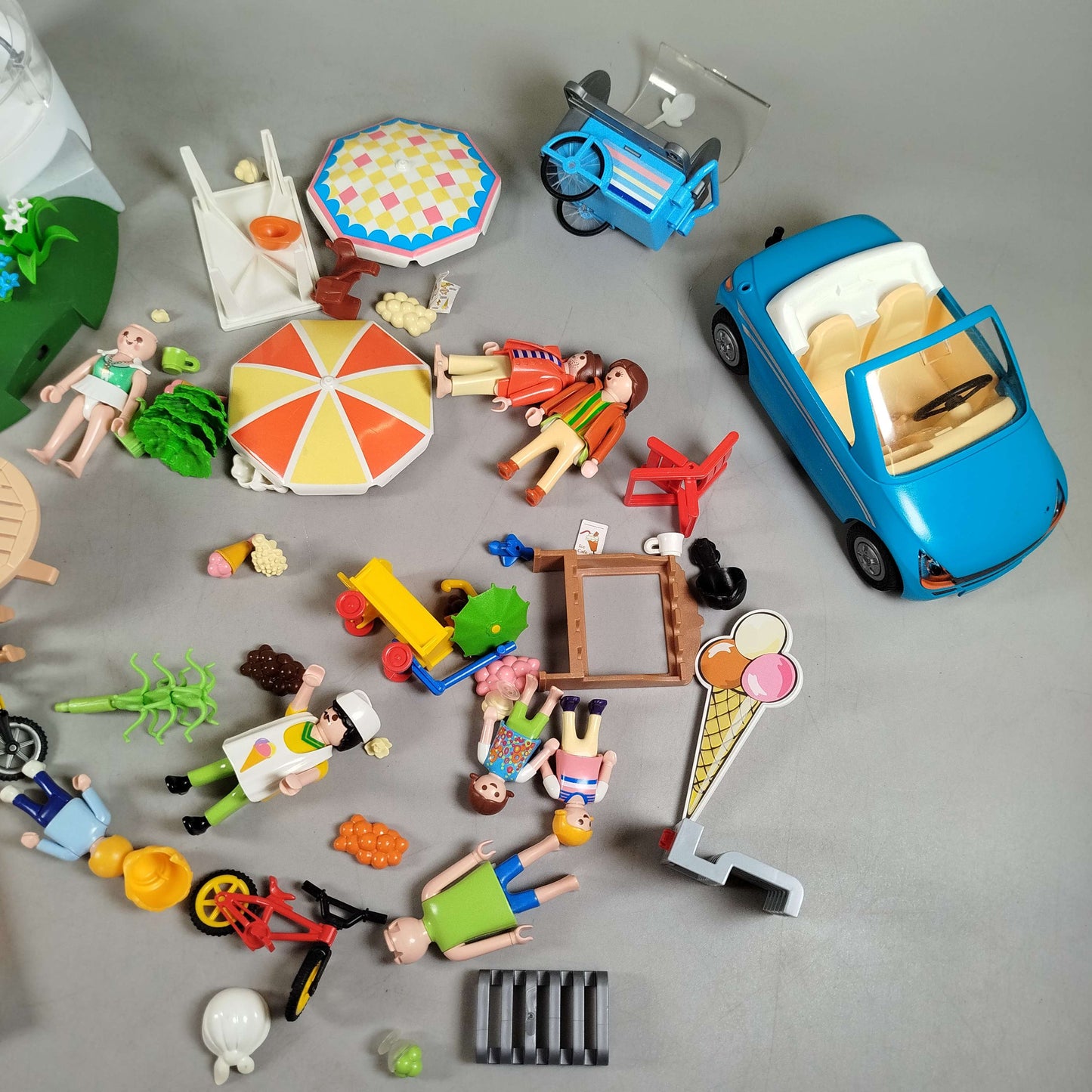 Playmobil Bundle Märchenschloss Cabrio & Figuren