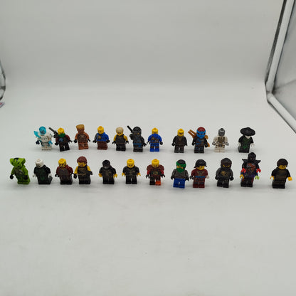 LEGO 23 Minifiguren - teilweise Ninjago Set 