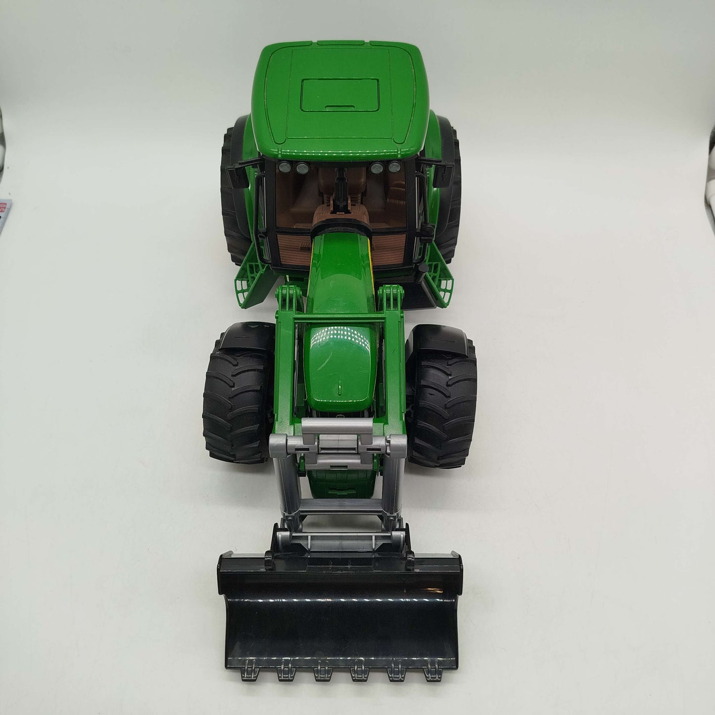 Bruder John Deere 6920 02052 Traktor mit Frontlader