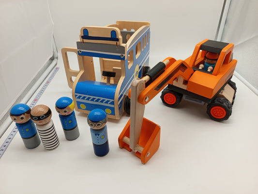 Holzspielzeug Set – Baustellenfahrzeug & Polizeibus XL mit 4 Figuren