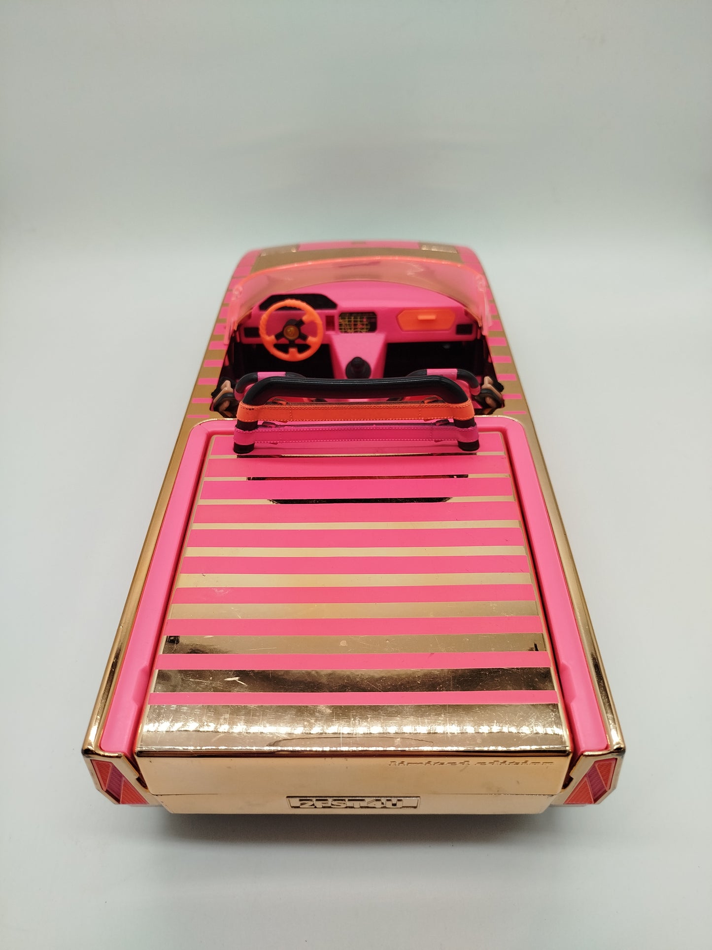 L.O.L. Surprise! Bundle - O.M.G. Fancy Girl Modepuppe & Cabrio