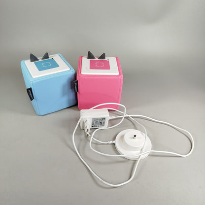 Toniebox Set von 2 Hörspielboxen Blau & Rosa mit Ladestation