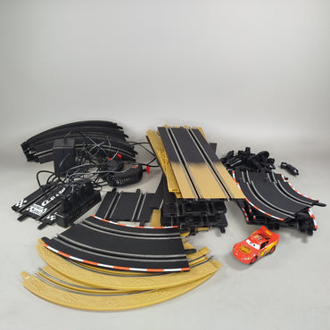 Carrera Lightning McQueen Autorennbahn, gebraucht, ab 6 7 8 Jahre | ✅ geprüft 