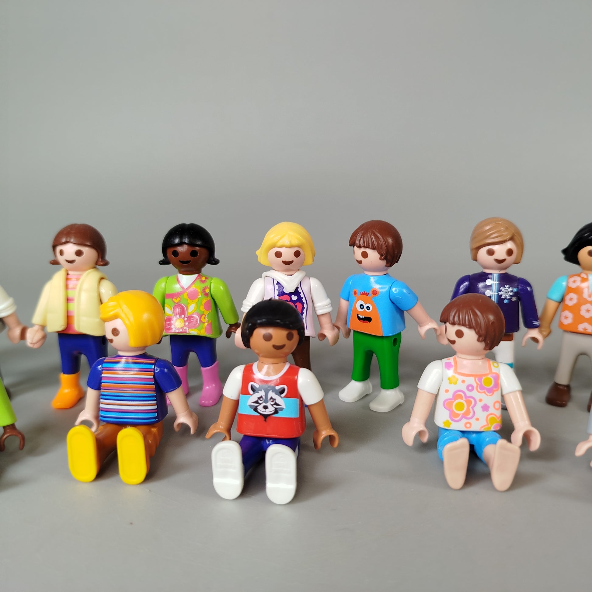 Playmobil Stil Figuren Set von 20 Minifiguren – Rollenspiel Zubehör