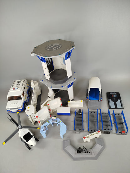 Playmobil Polizei Figuren, Zubehör & Teile einer Polizeistation, großes Set