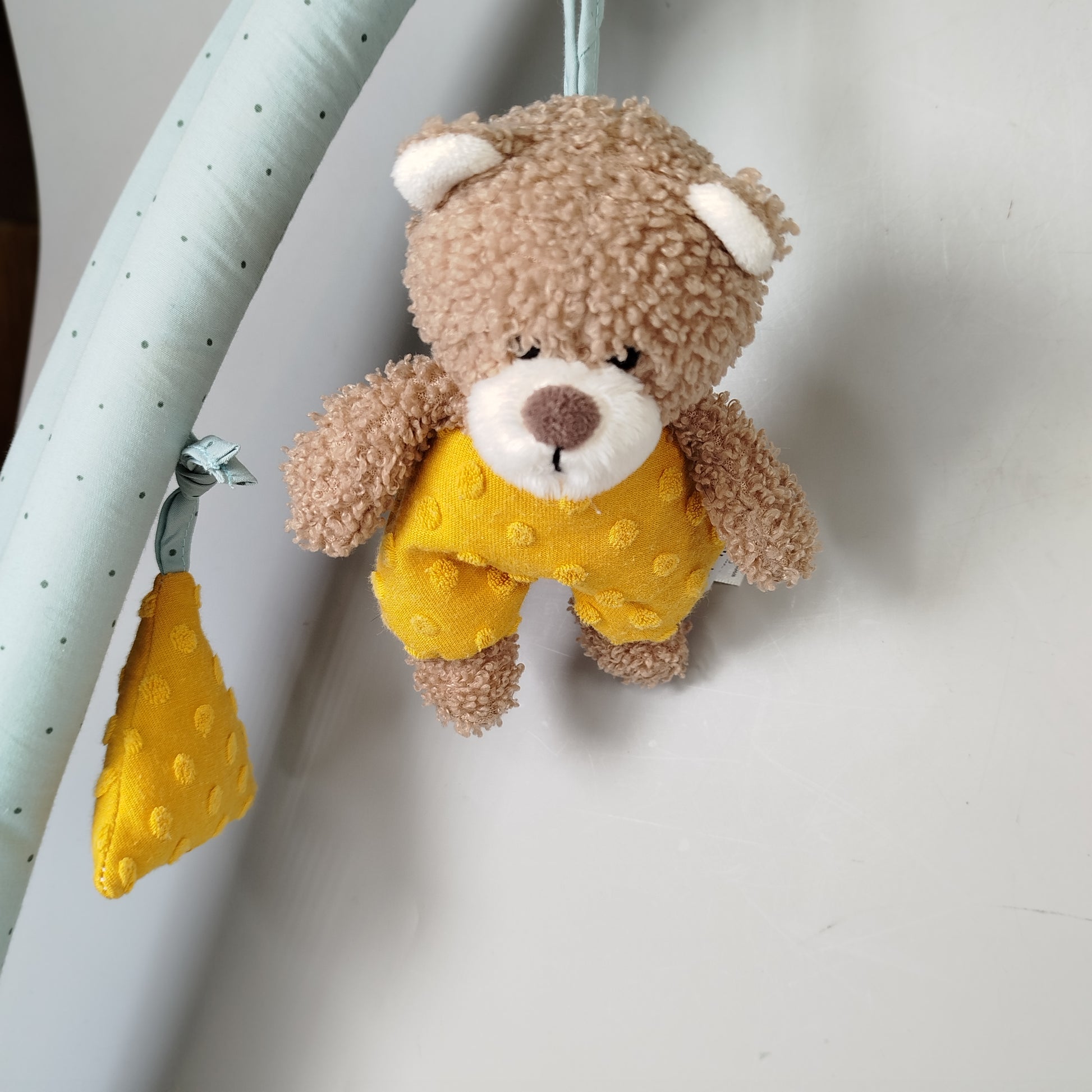 Verschiedene Marken Baby-Spielbogen & Musik-Spieluhren (Wolke & Stern)