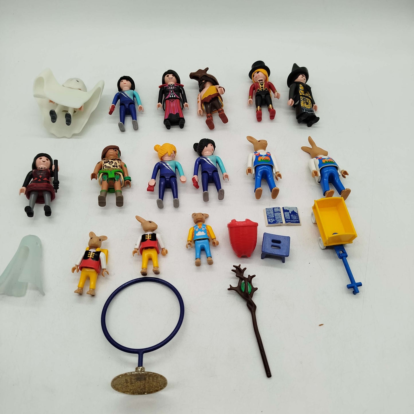 Playmobil Bundle 15x Figuren&Zubehör, gebraucht, ab 3 4 5 Jahre | ✅ geprüft 