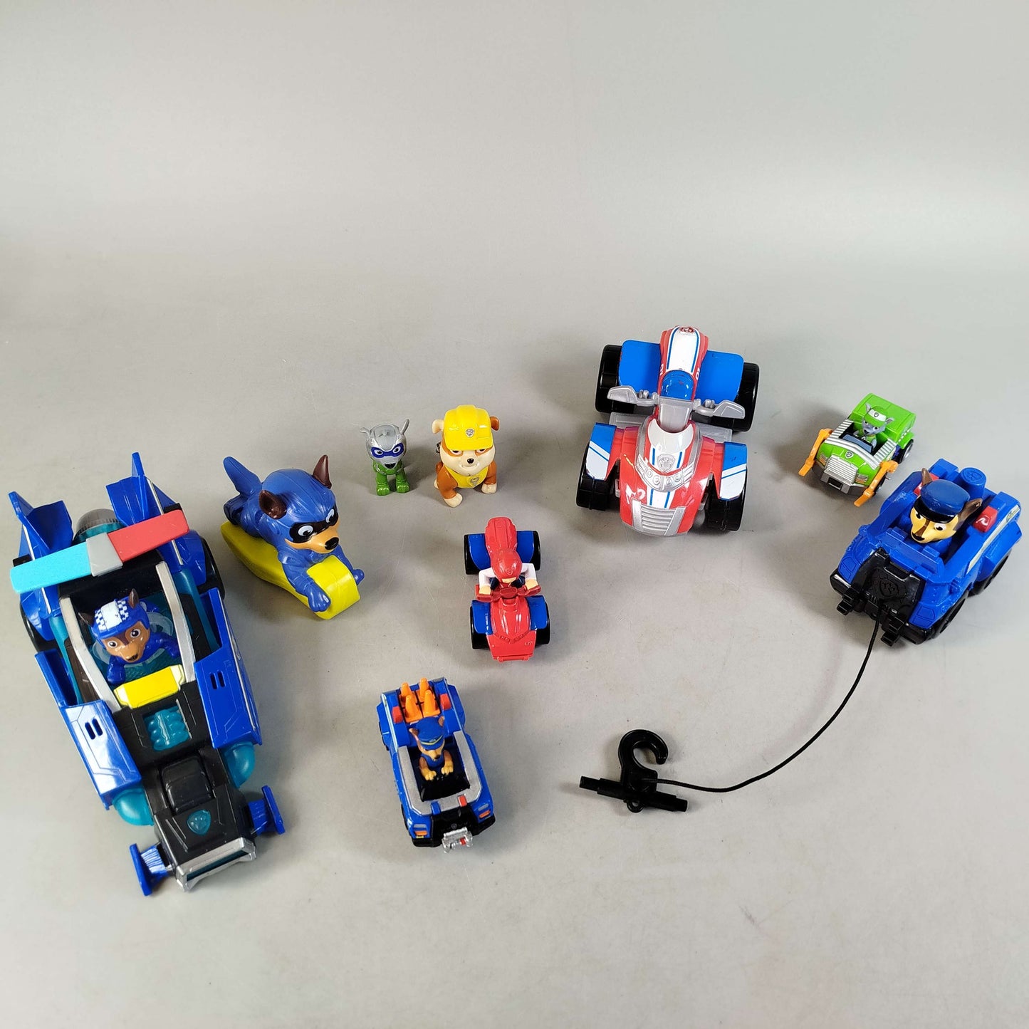 Spin Master Bundle Paw Patrol Set von 9 Figuren & Fahrzeuge