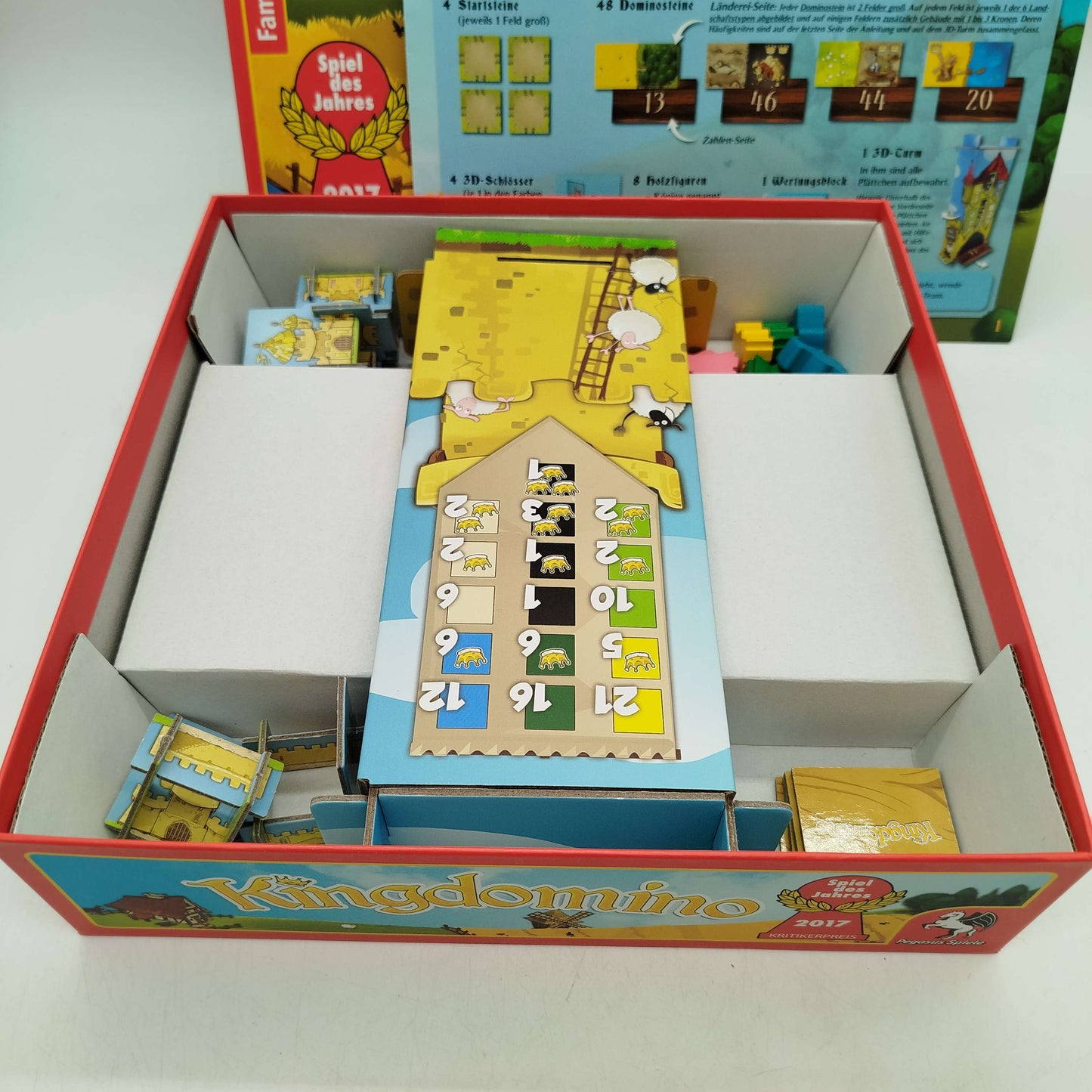 Pegasus Spiele Kingdomino 57104G Brettspiel Spiel des Jahres 2017
