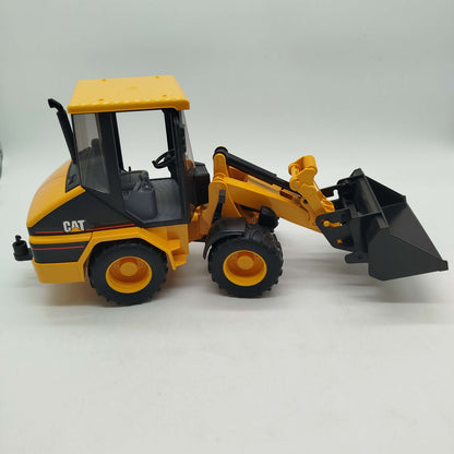 Bruder Caterpillar Radlader 02441