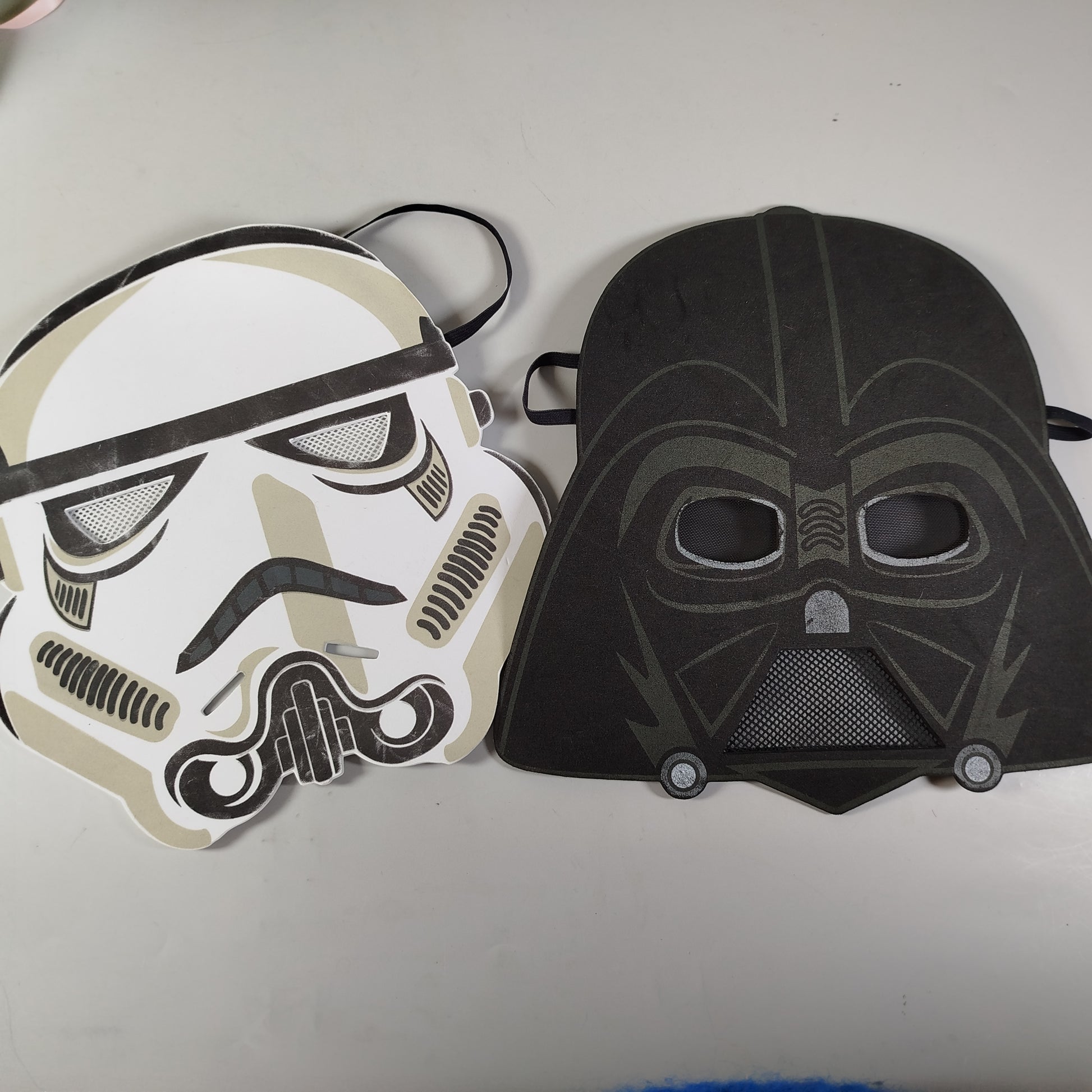 Verschiedene Marken Verkleidungs- und Kostüm-Set für Kinder: Helme, Masken und Access