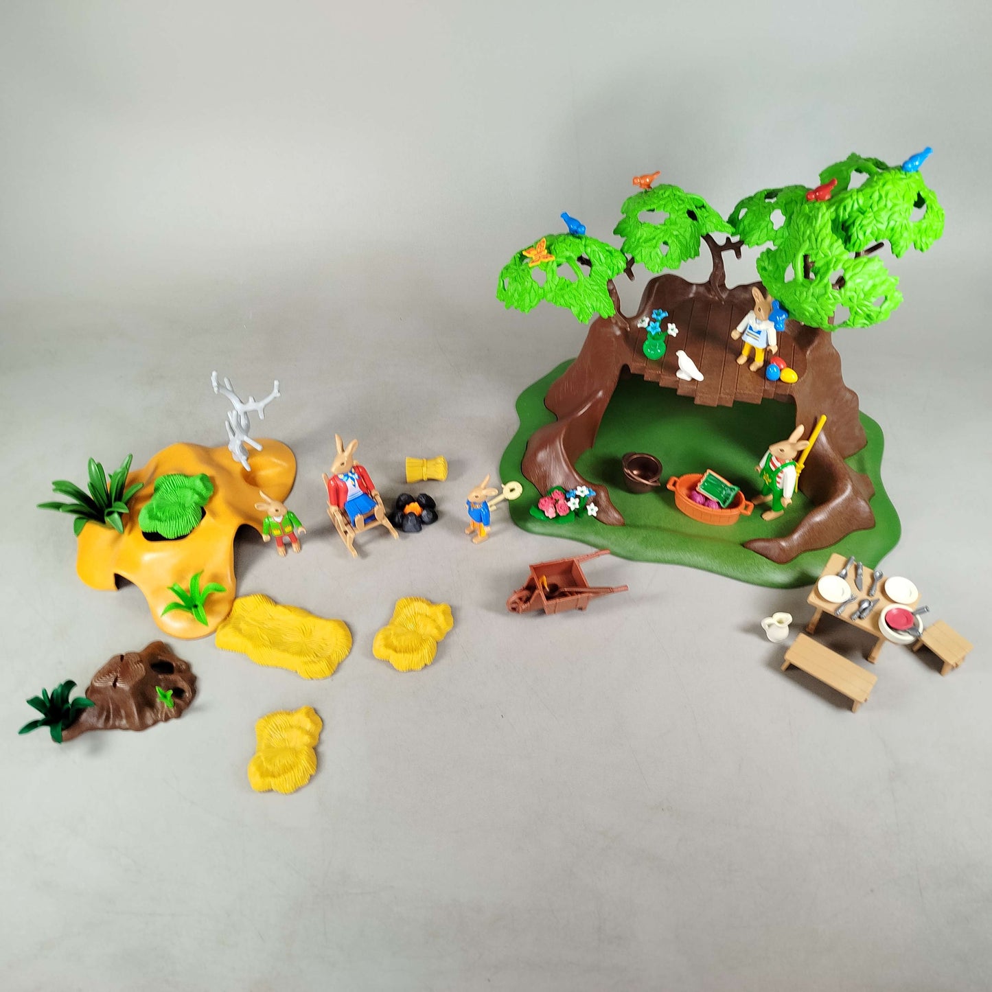 Playmobil Bundle Waldtiere Baumhaus & Hasenfiguren