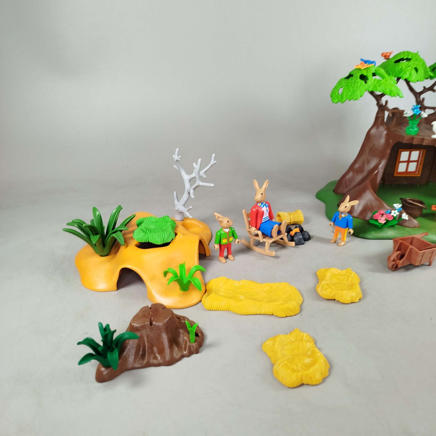 Playmobil Bundle Waldtiere Baumhaus & Hasenfiguren