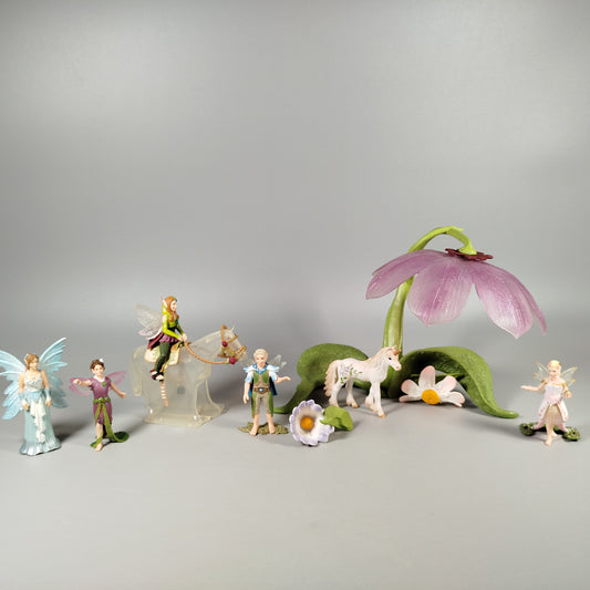 Schleich Feenwelt Set von 6 Figuren, Einhorn & Blume
