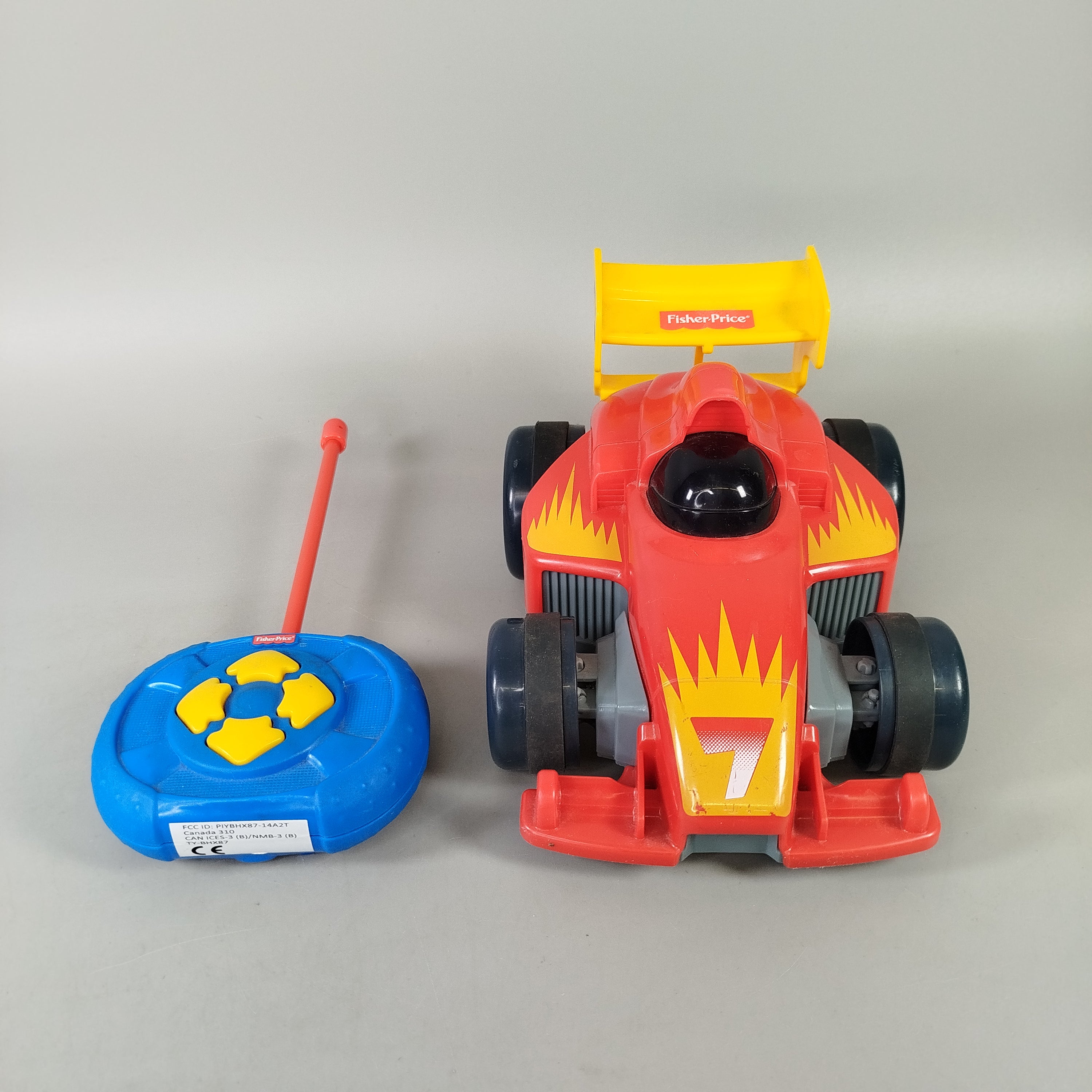 Fisher-Price Ferngesteuertes Rennwagen-Spielzeug Set – Formelauto Nr. 7