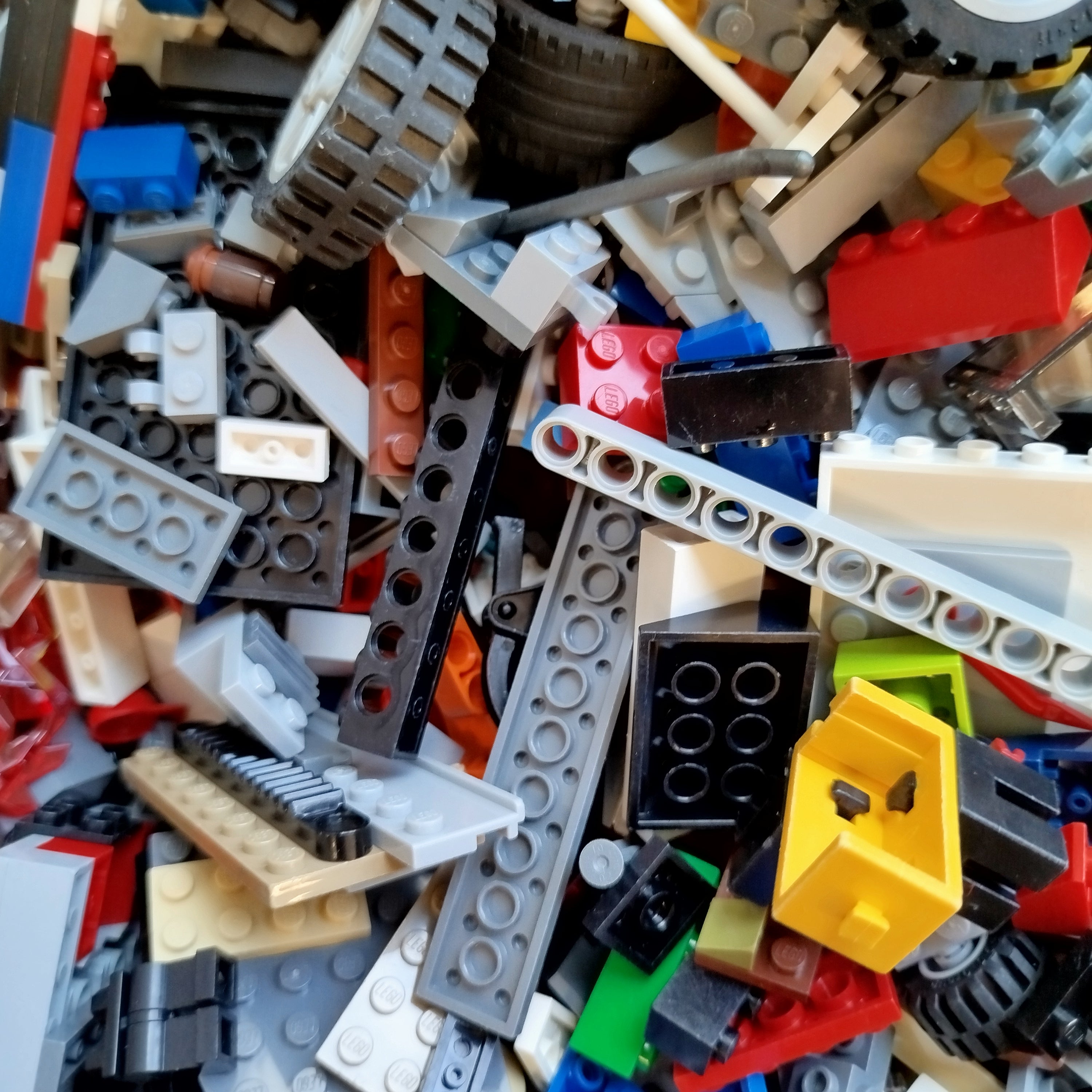 LEGO Konvolut ca. 3,3 kg – Bausteine & Technikteile, gut erhalten