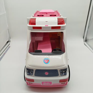 Mattel Barbie Krankenwagen und Klinik – ohne OVP und Zubehör