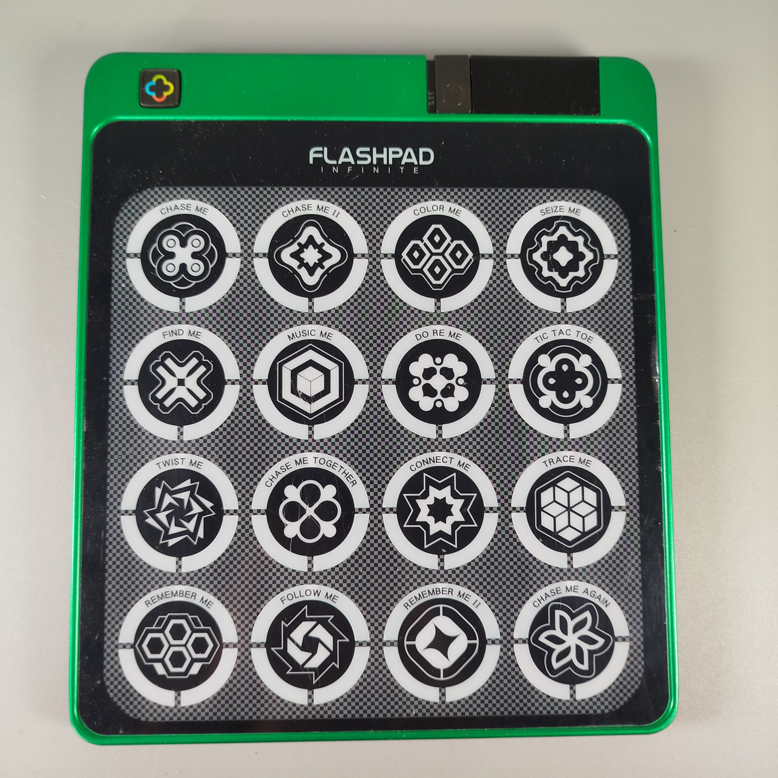 Elektronisches Spielgerät - FlashPad Infinite, Lern- und Reaktionsspiel