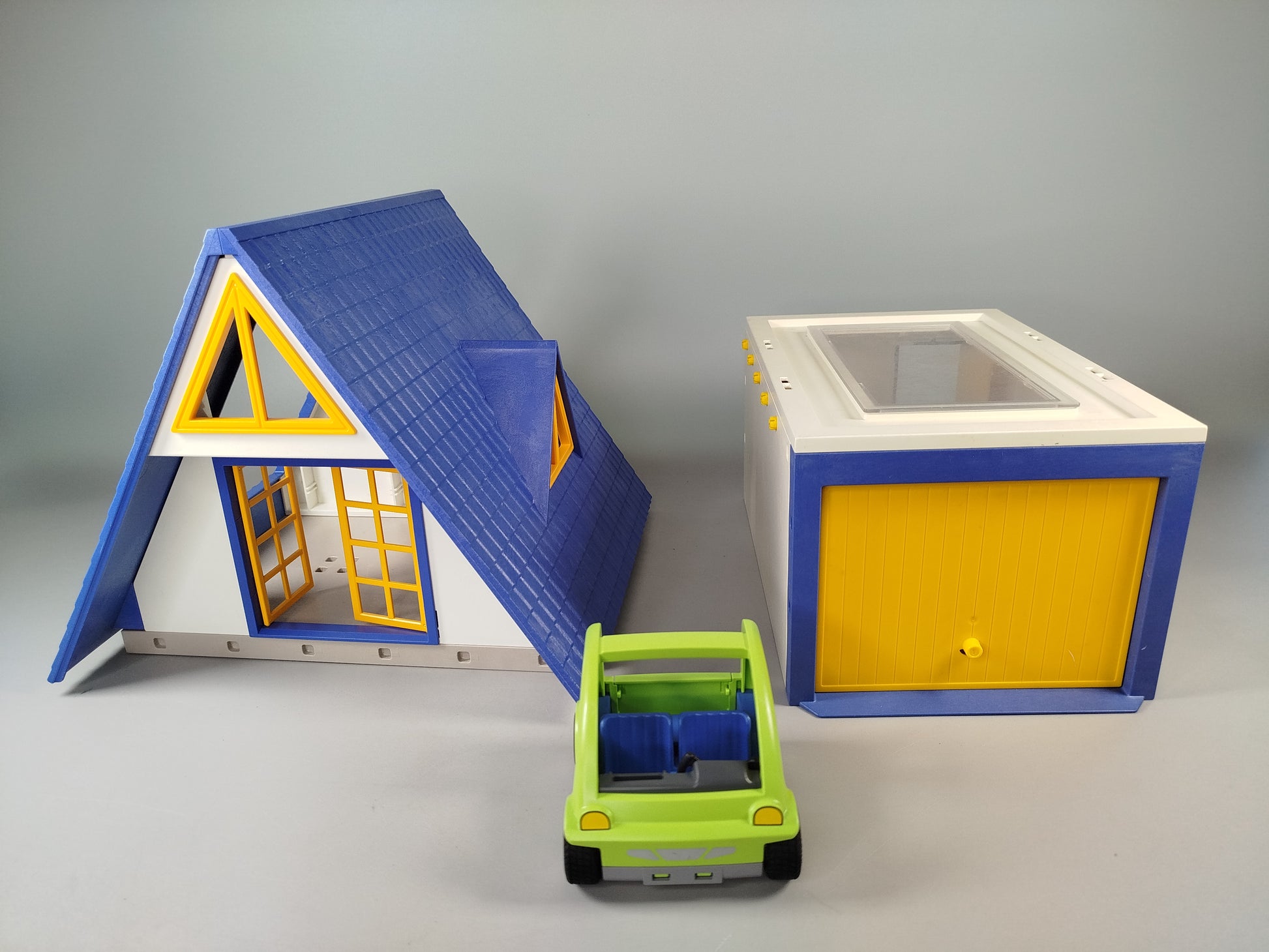 Playmobil Ferienhaus Spielset mit Fahrzeug und Garage – ohne OVP, gutem Zustand