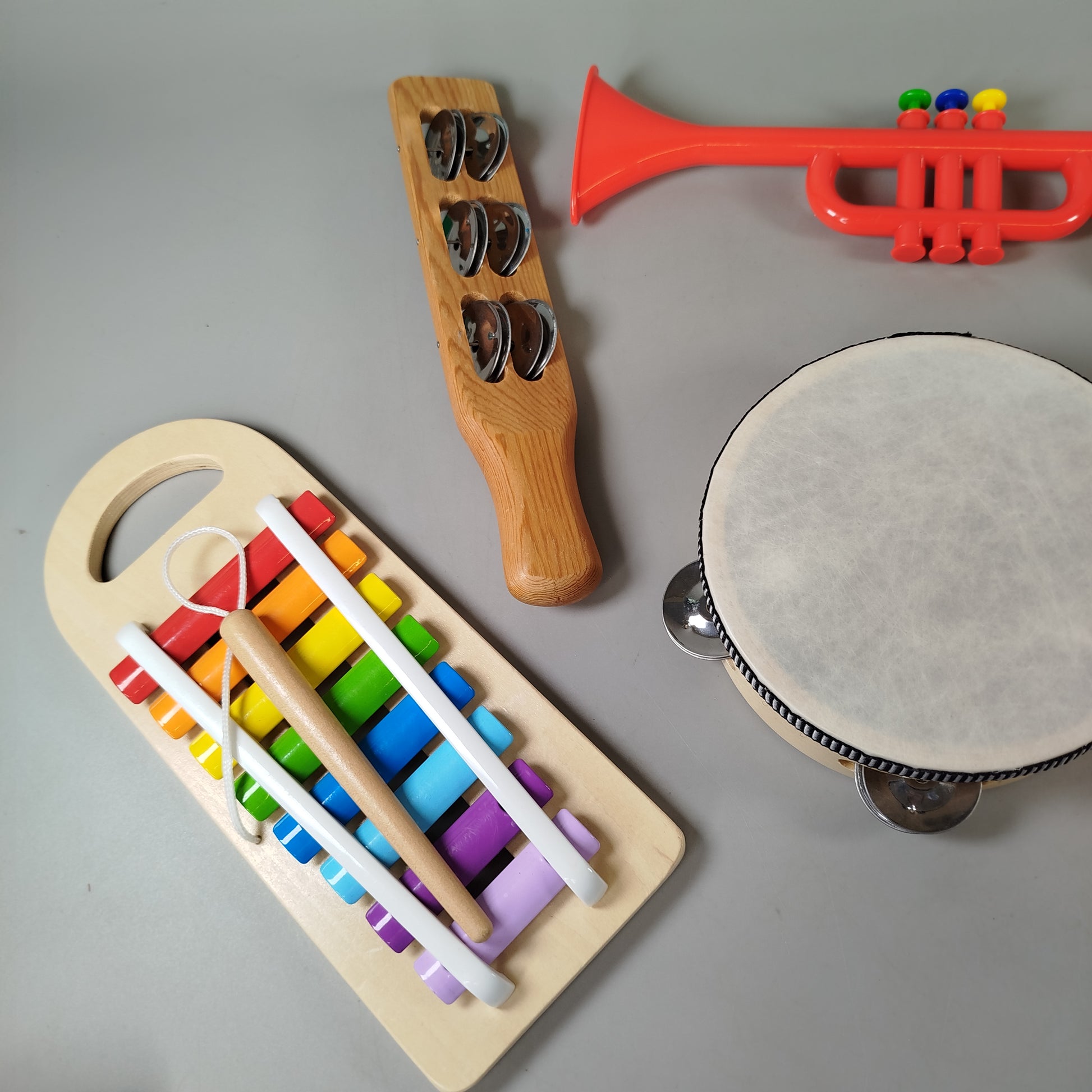 Musikinstrumente Set für Kinder – Xylophon, Trommel, Tamburin, 6 Teile
