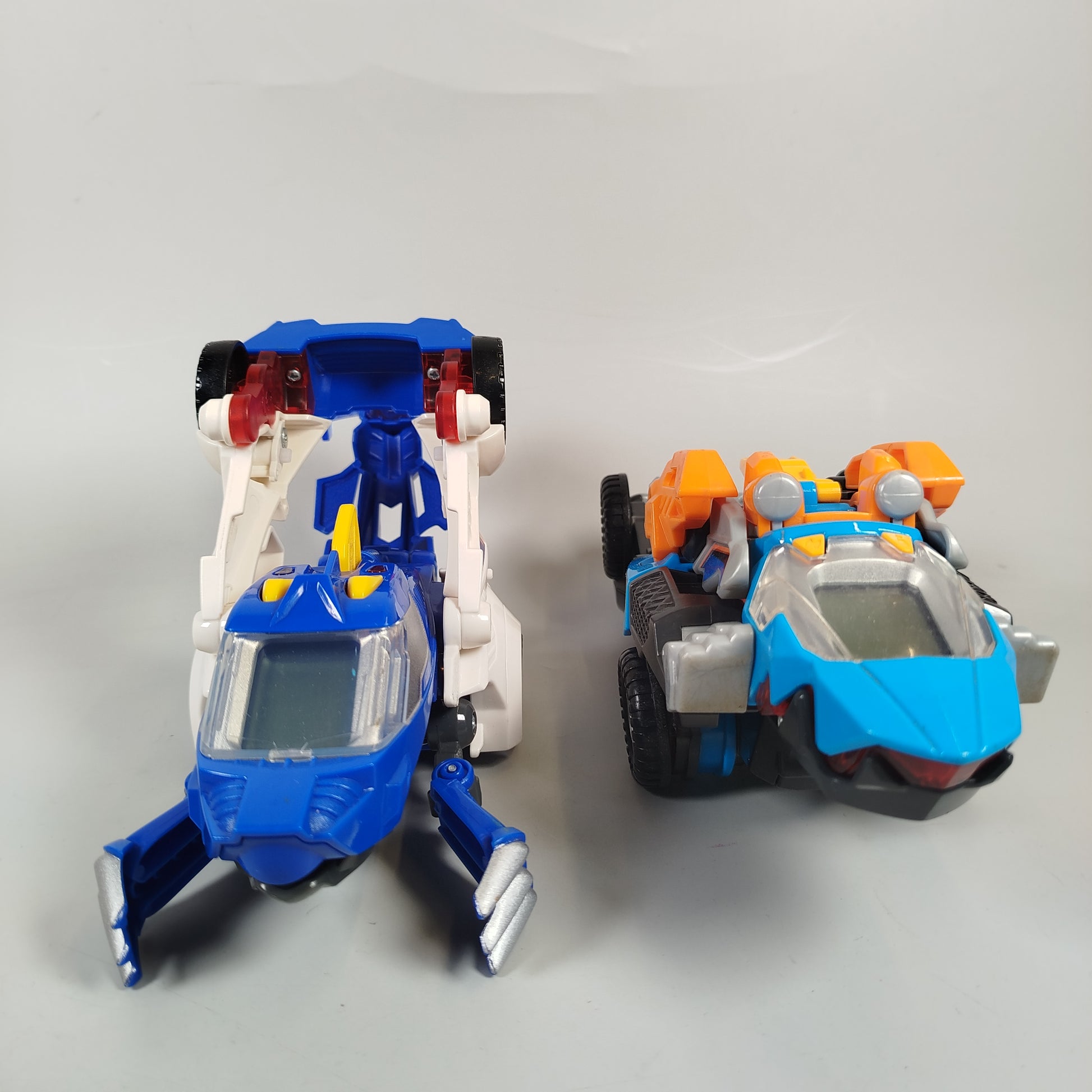  Transformations-Auto - Dinosaurier Set - 2 Stück