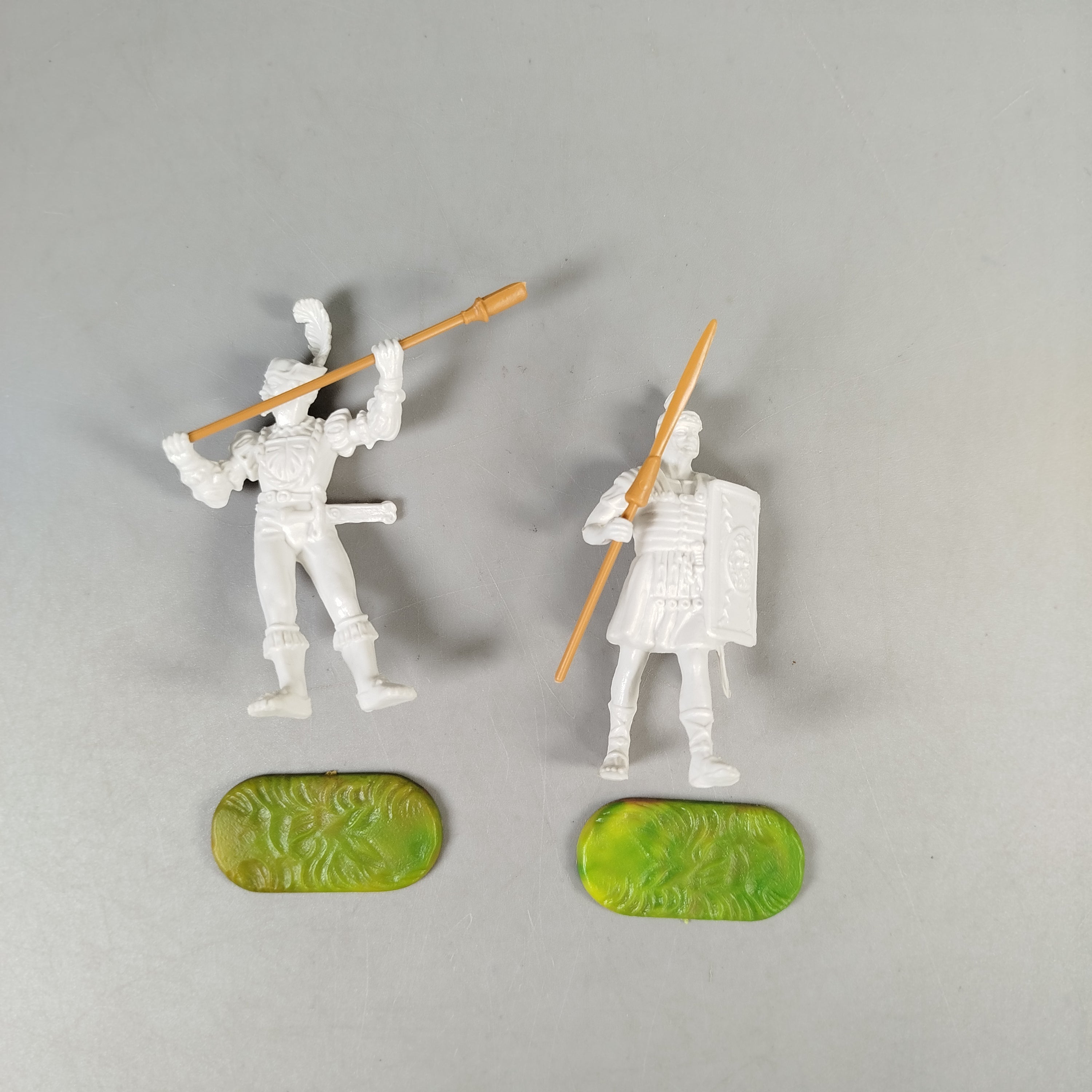 Elastolin Soldaten Figuren – Set von 2 Sammlerfiguren, neuwertig