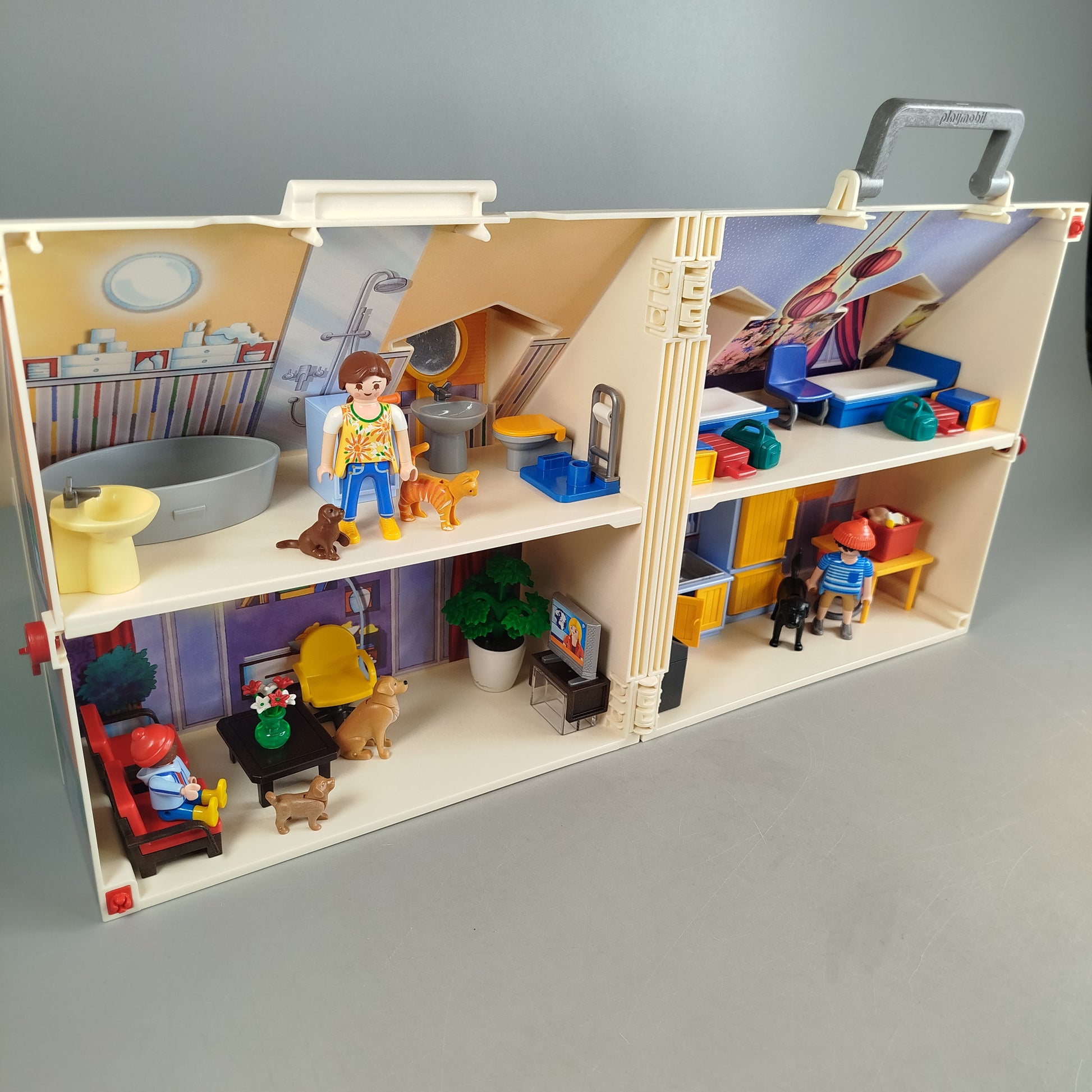 Playmobil Puppenhaus – Modernes Mitnahmehaus mit Figuren & Zubehör Set
