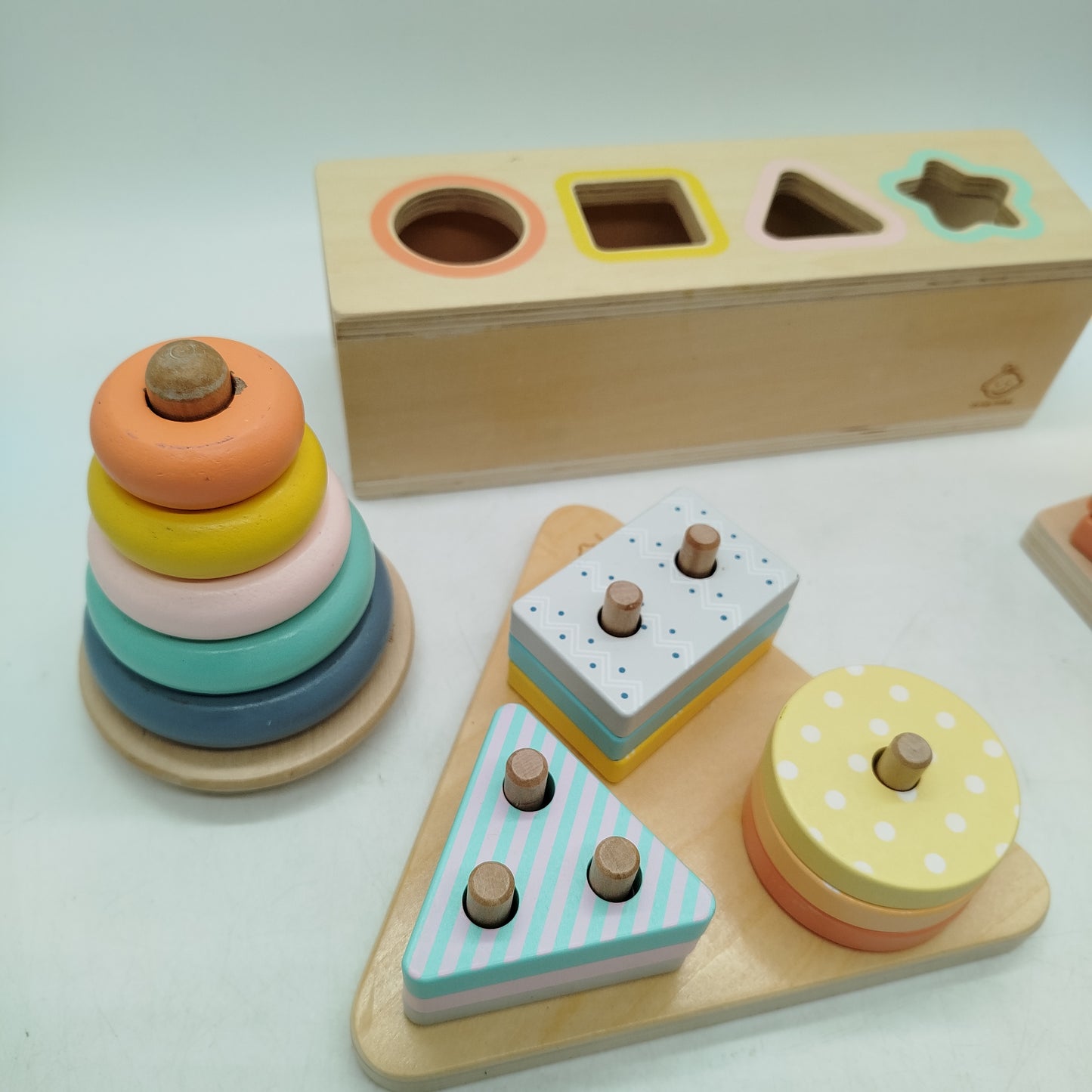 Bundle Holz Steckpuzzle & Sortierer