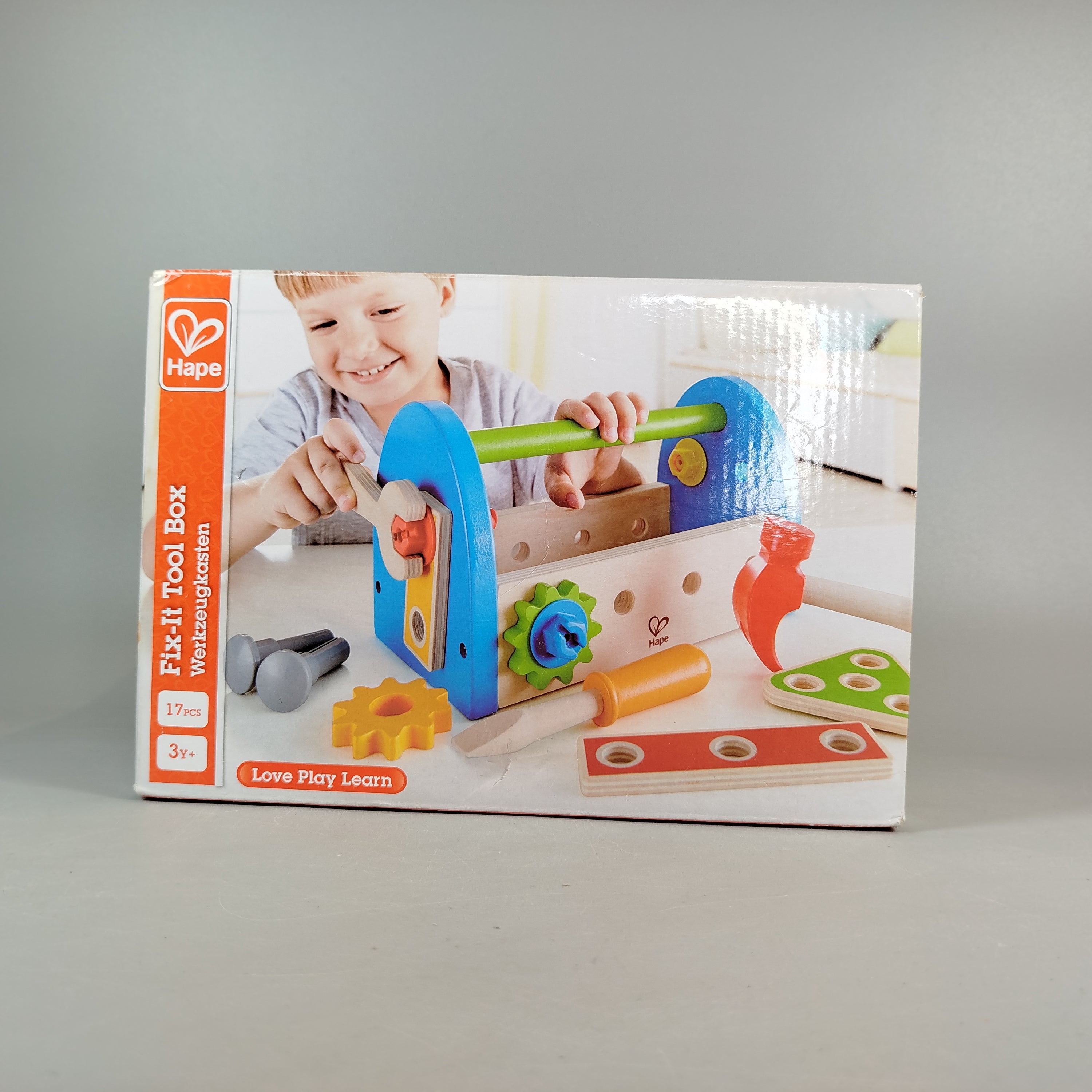 Hape Fix-It Werkzeugkasten 17-teiliges Holzspielzeug-Set, wie neu