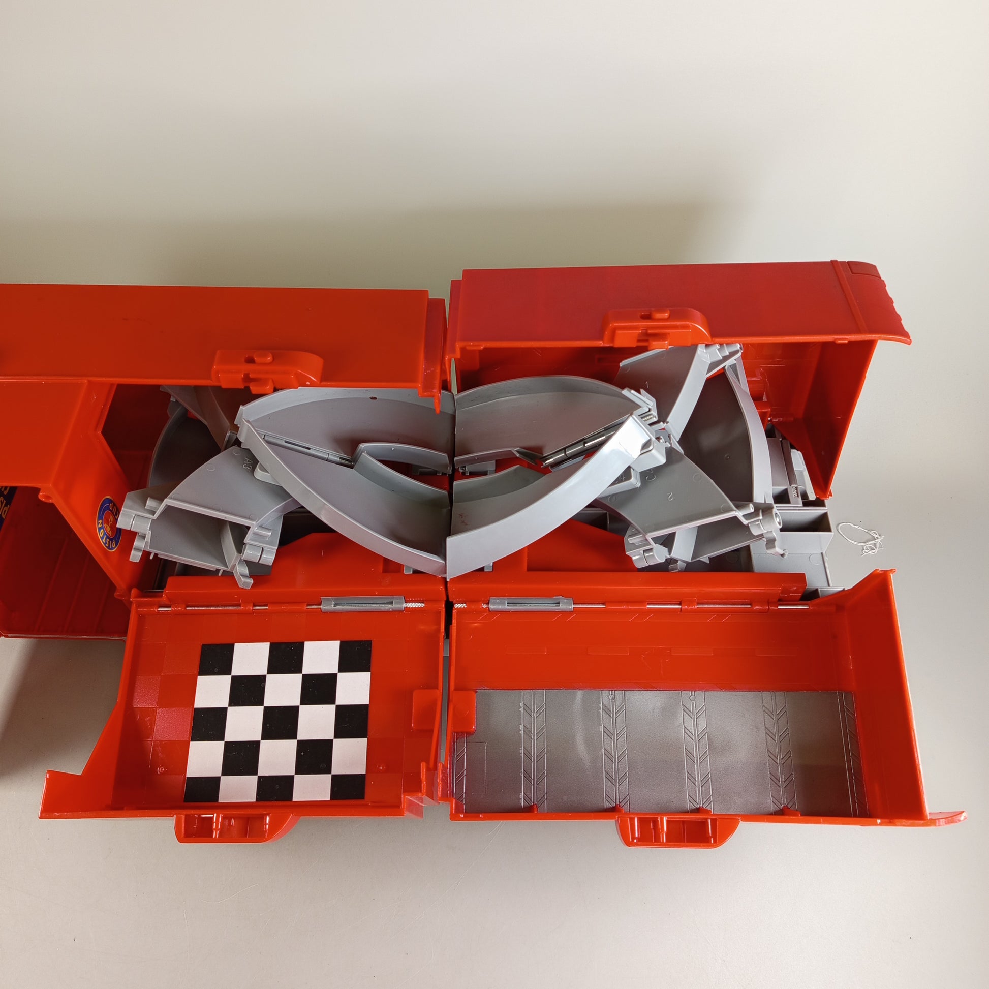 Disney Pixar Cars Truck Lightning McQueen & Mack, gebraucht, ab 3 Jahre 