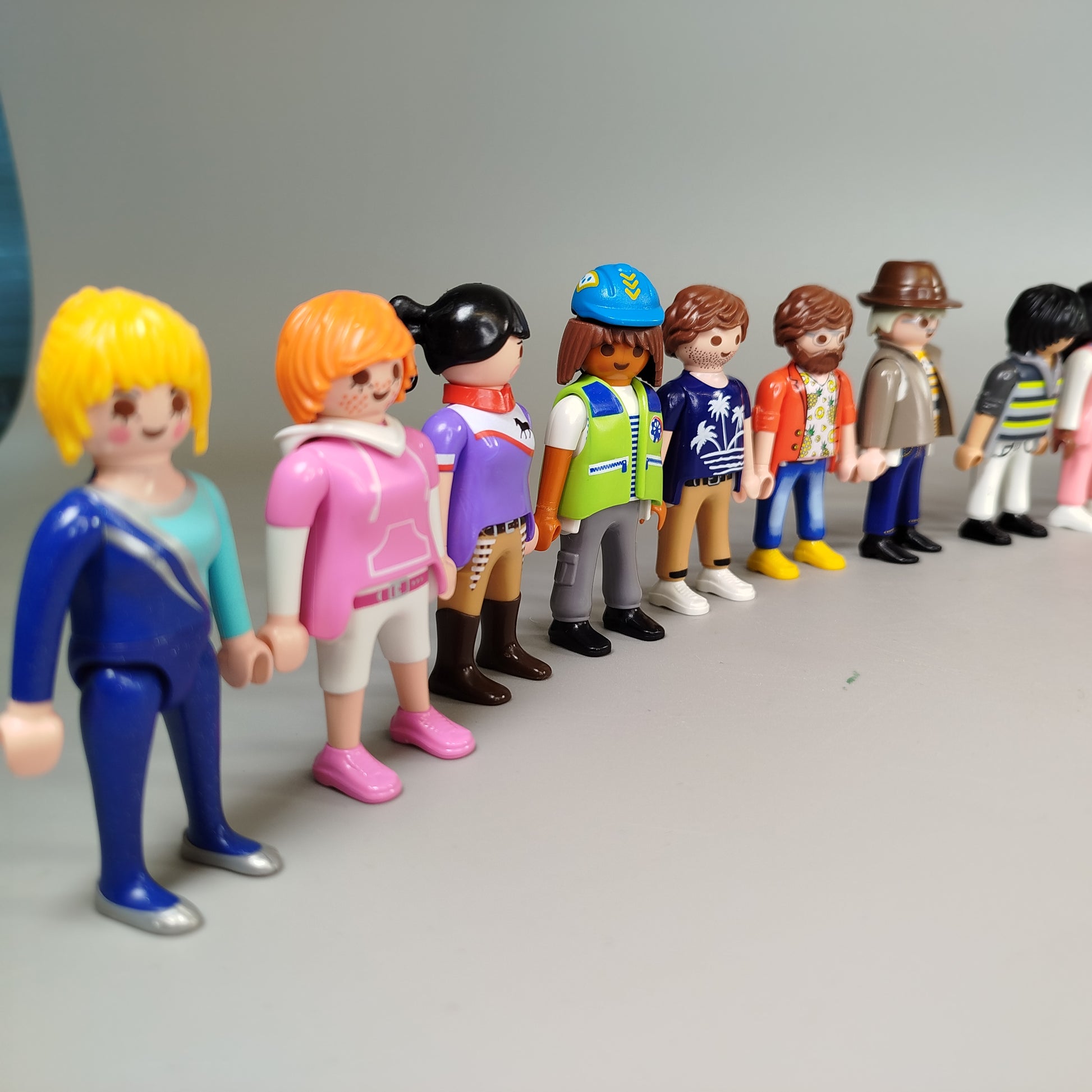 Playmobil Figuren Konvolut – Set von 24 Spielfiguren