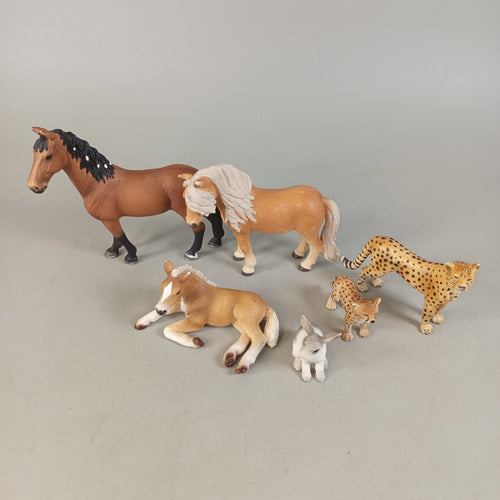 Schleich Bundle Tierfiguren Set von 6 Pferde, Geparden & Hase