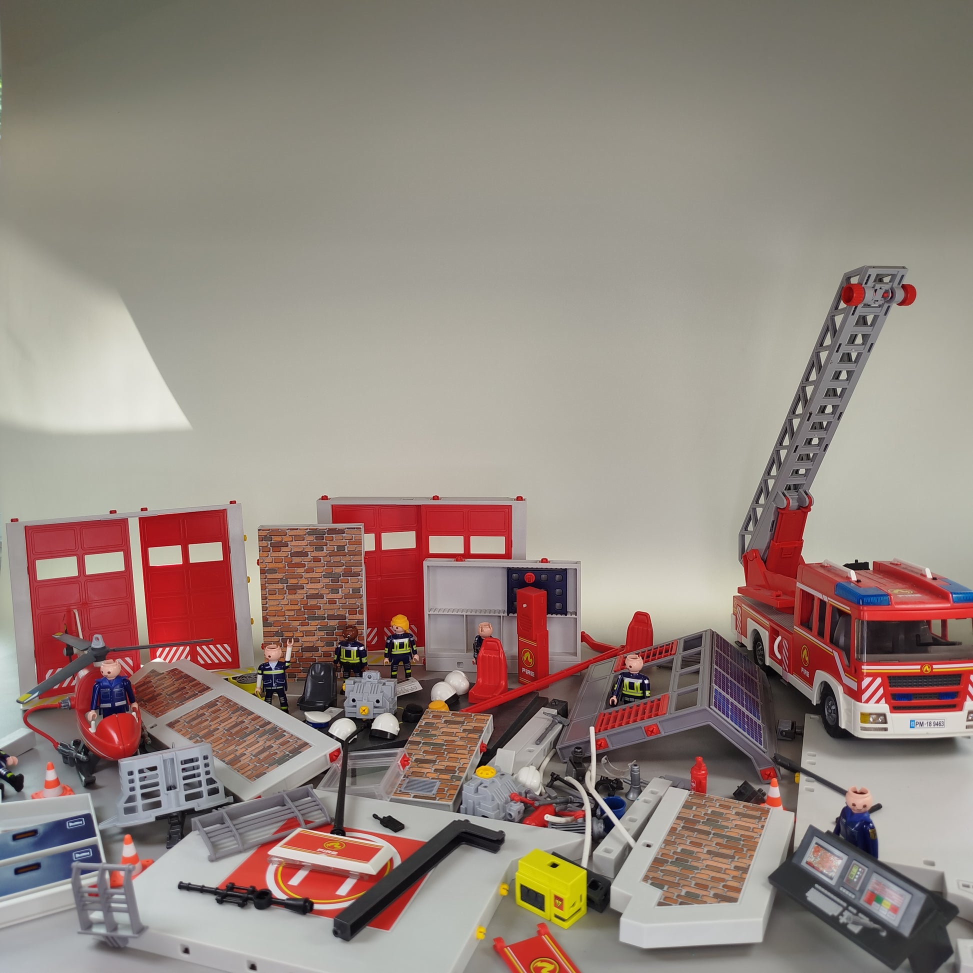 Playmobil Feuerwehr Set 9463, 9462, 6873, Gebrauchsspuren, mit Anleitung