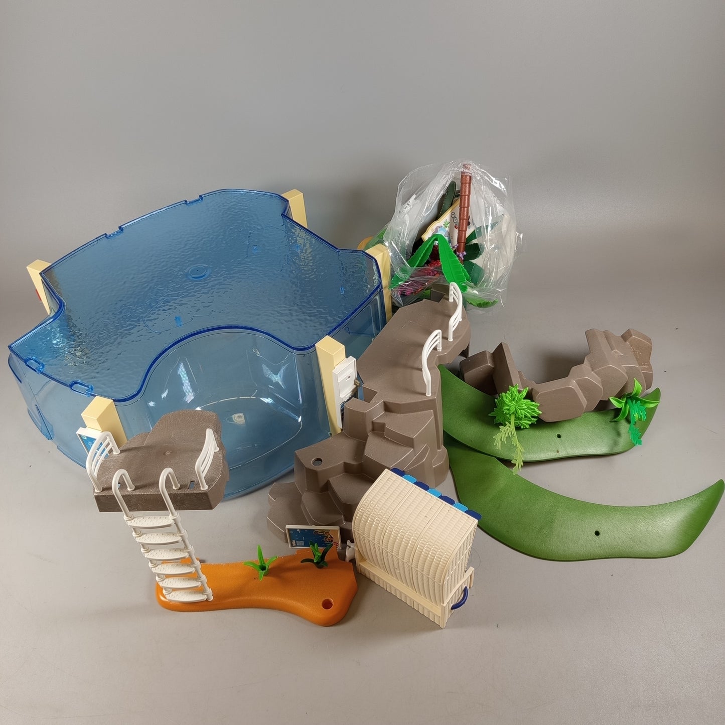 Playmobil Bundle Meereszoo 9060 Tiere & Zubehör