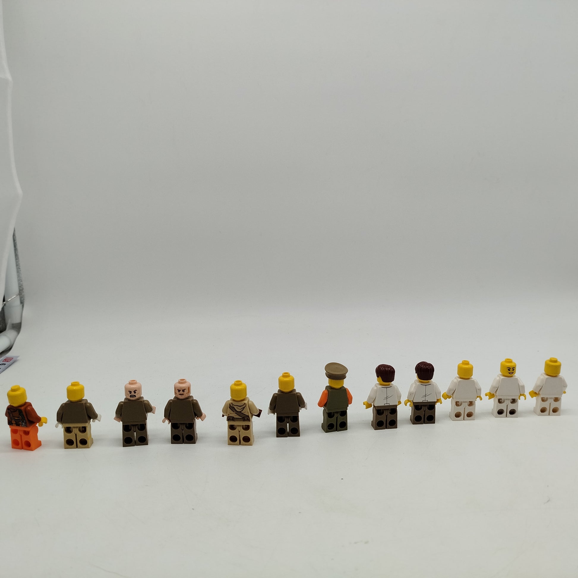 LEGO Minifiguren Set von 12 Figuren - Bundeswehr und Ärzte