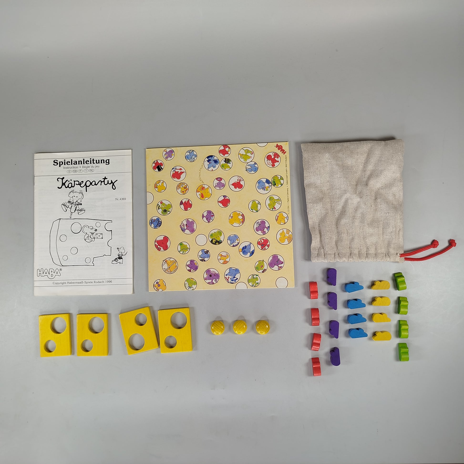 HABA & Hasbro Käseparty & Twister – Familienspiel-Set