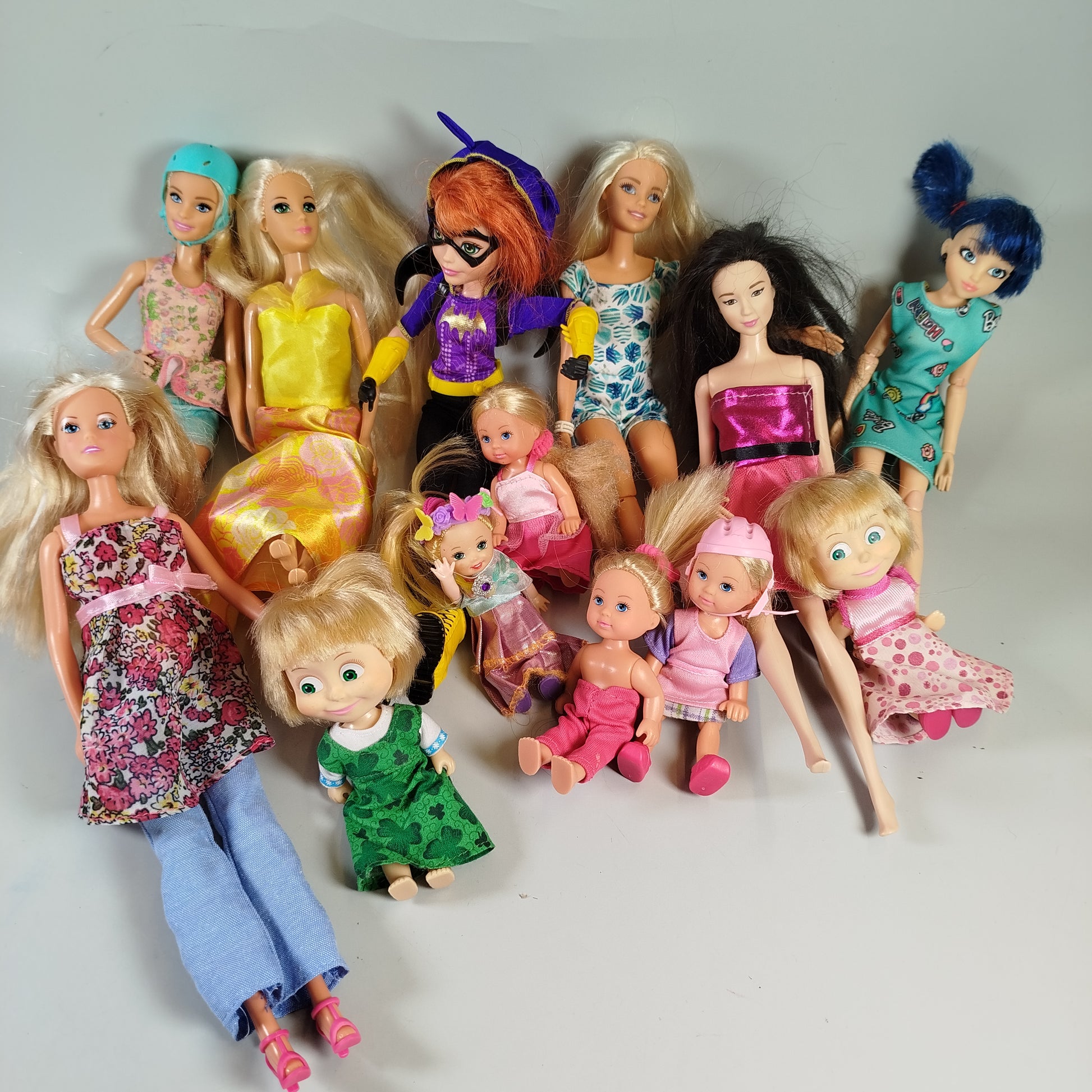  Große Puppen-Spielwelt – Puppen, Zubehör & Möbel