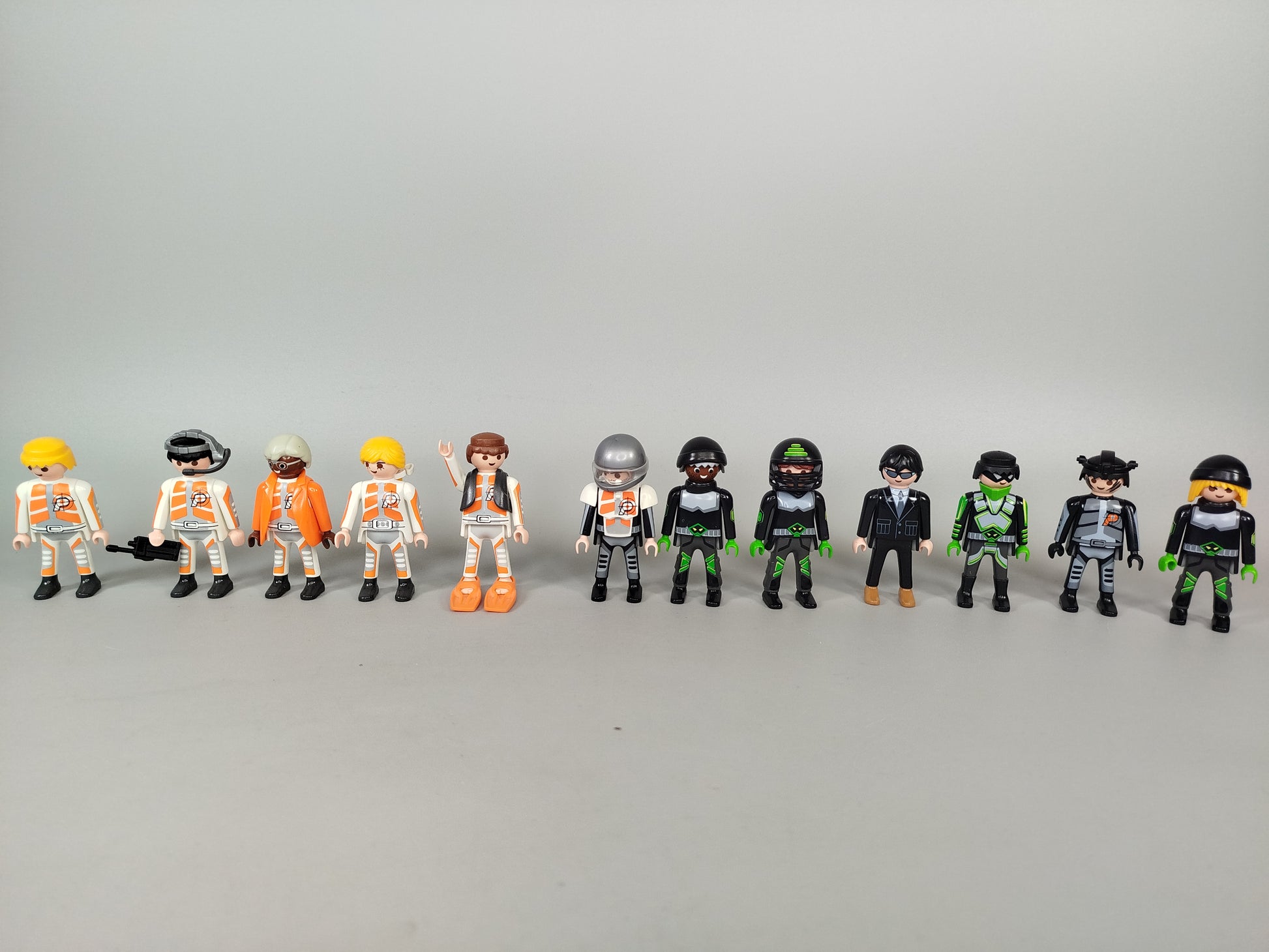 Playmobil Top Agents Hauptquartier Set mit Turbojet & Fahrzeugen
