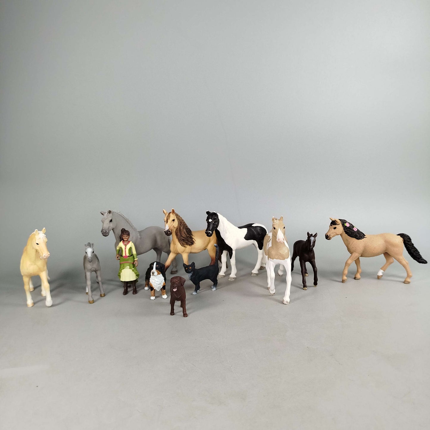 Schleich Bundle 12x Pferde & Hunde Figuren