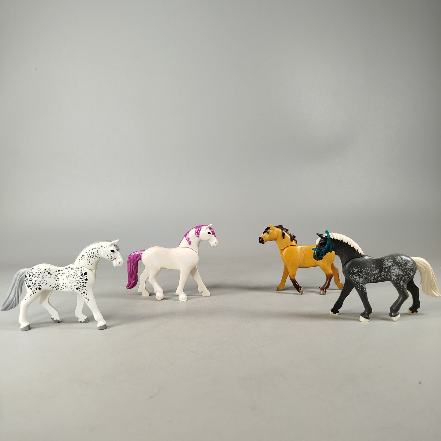 Playmobil Bundle Tiere Set von 49 Figuren & Mensch