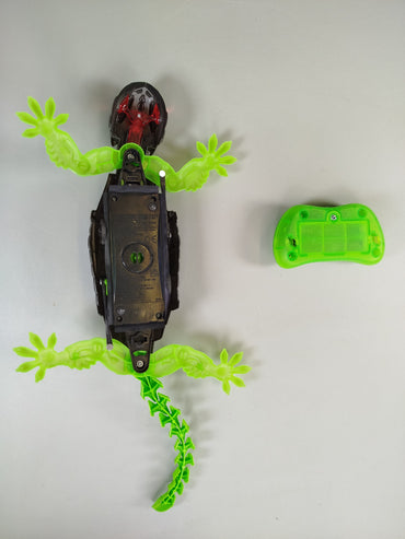 Spin Master ferngesteuerter Hex Bots Wall Crawler Gecko
