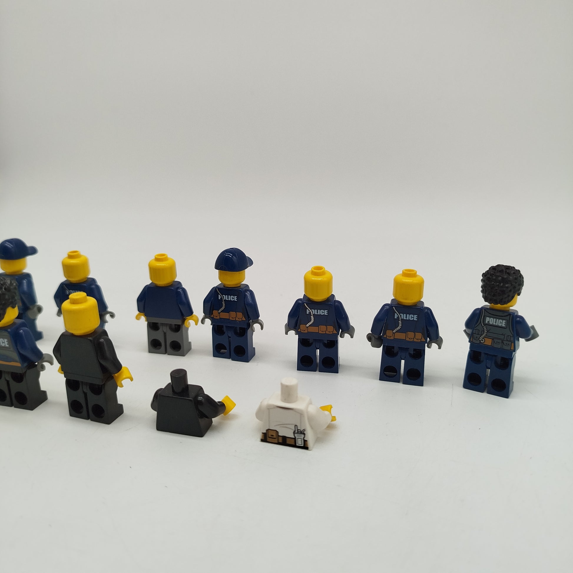 LEGO City Polizei-Team – Set von 13 Minifiguren